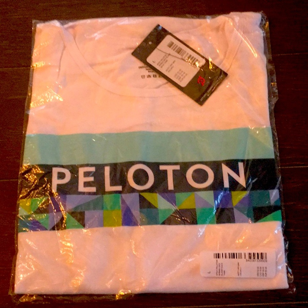 NWT Peloton Spring Geo Slash Back Tank L
